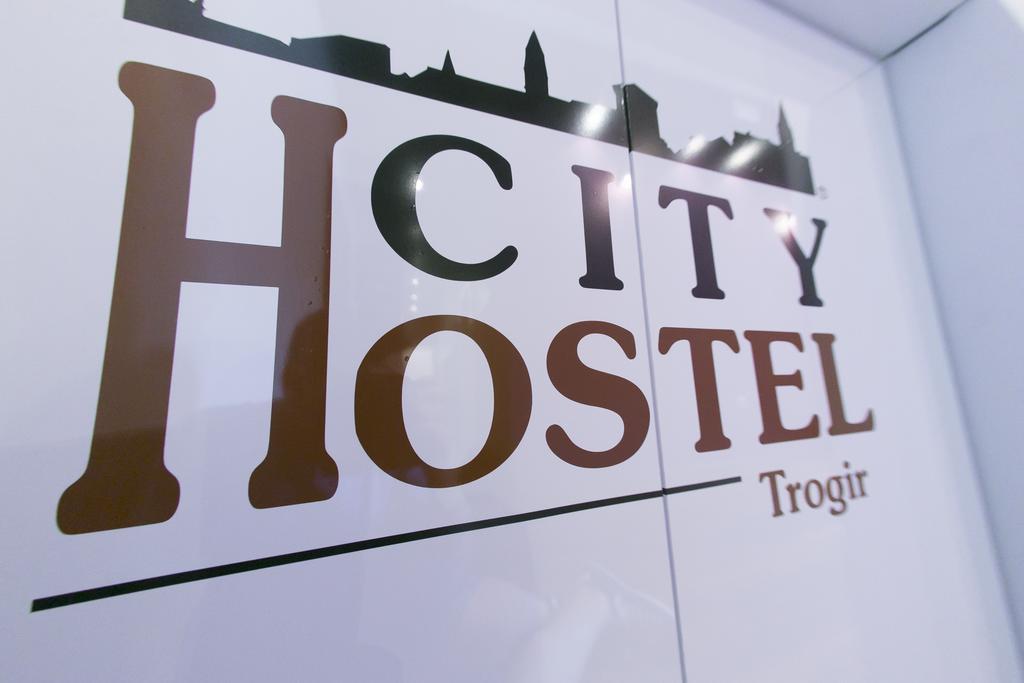 City Hostel Trogir Exterior photo