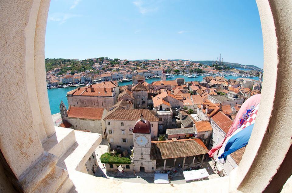 City Hostel Trogir Exterior photo