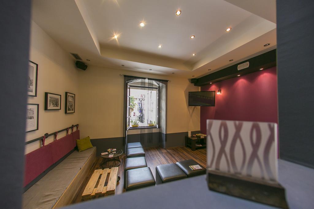 City Hostel Trogir Exterior photo